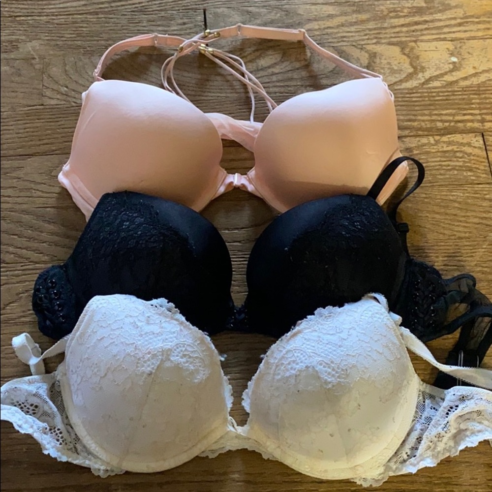 Victoria’s Secret bras! All come in 1.  Size 34C